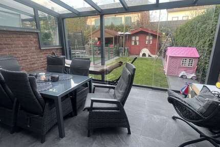 Haus zum Kaufen in Oberhausen 389.000 € 122 m² 4 zimmer