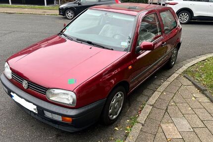 VW Golf 33.000 km 4.900 € Oberhausen 46119