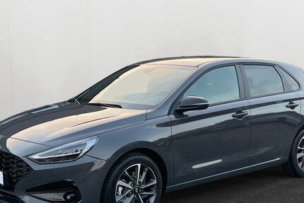 Hyundai i30 2.765 km 22.790 € Recklinghausen 45657