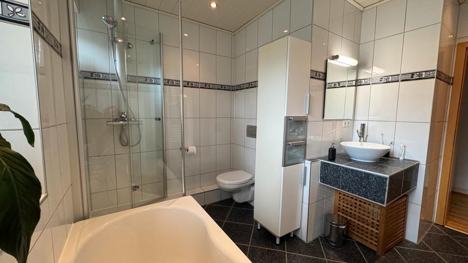 Etagenwohnung Marl - 6 Zimmer, 129 m&sup2;, 239.000&euro; | Angebot:26945400