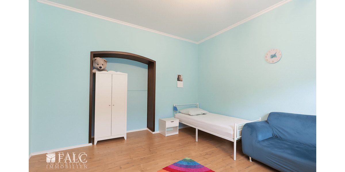 Reihenmittelhaus Oberhausen - Sterkrade Sterkrade-Mitte - 1 Zimmer, 300 m&sup2;, 369.000&euro; | Angebot:21504558