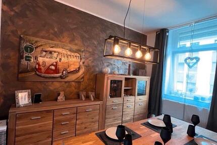 Kernsaniert 2023 – 3,5-Zimmer-Wohnung mit Balkon 3.5 zimmer