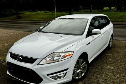 Ford Mondeo 93.000 km 4.550 &euro; Oberhausen 46149