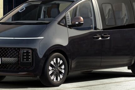 Hyundai STARIA 4.900 km 46.990 &euro; Herne 44653