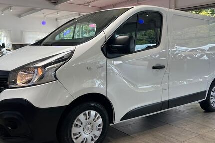 Renault Trafic 99.999 km 13.990 € Datteln 45711