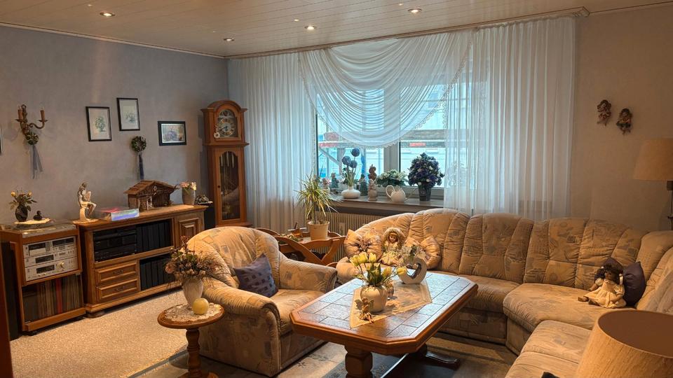 Etagenwohnung Oberhausen - 2.5 Zimmer, 76 m&sup2;, 149.000&euro; | Angebot:26877400