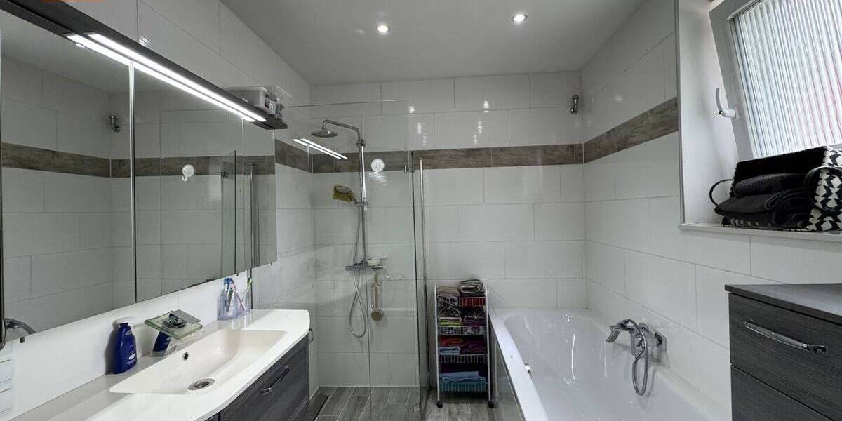 Einfamilienhaus Recklinghausen Süd - 5 Zimmer, 130 m&sup2;, 469.000&euro; | Angebot:26871311
