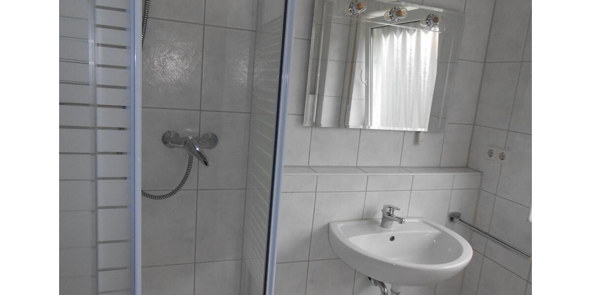 Großzügig geschnittene 3-Zimmer-Wohnung, zwei Ebenen, Balkon 3 zimmer