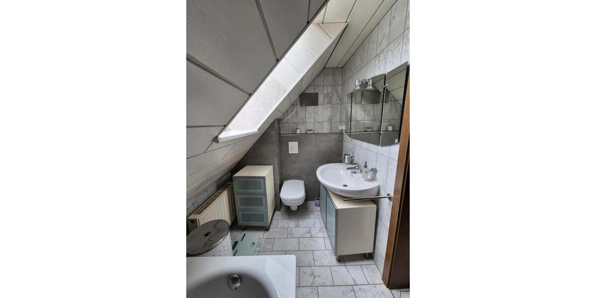 Dachgeschoßwohnung Castrop-Rauxel Becklem - 2 Zimmer, 60 m&sup2;, 790&euro; | Angebot:26506445