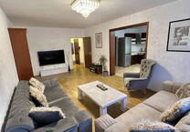 3 Zimmer Wohnung VOLL-MÖBLIERT BALKON 68QM AM LOH