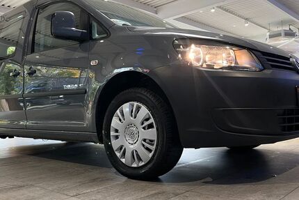VW Caddy 199.000 km 8.990 &euro; Datteln 45711