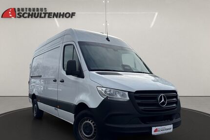 Mercedes-Benz Sprinter 106.267 km 45.990 &euro; Mülheim/Ruhr 45481