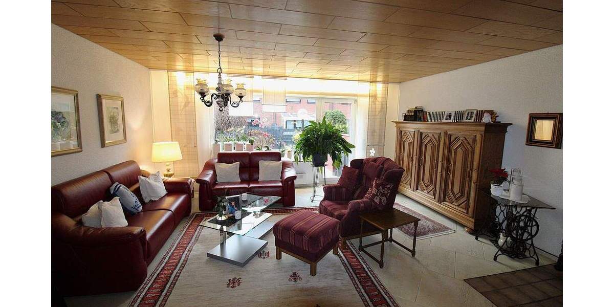 Reihenmittelhaus Gladbeck Zweckel - 6 Zimmer, 150 m&sup2;, 385.000&euro; | Angebot:24786403