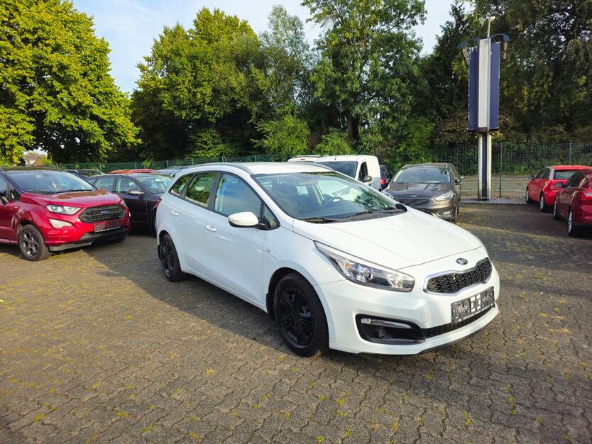 Kia ceed Sportswagon 187.000 km 6.490 € Bergkamen 59192