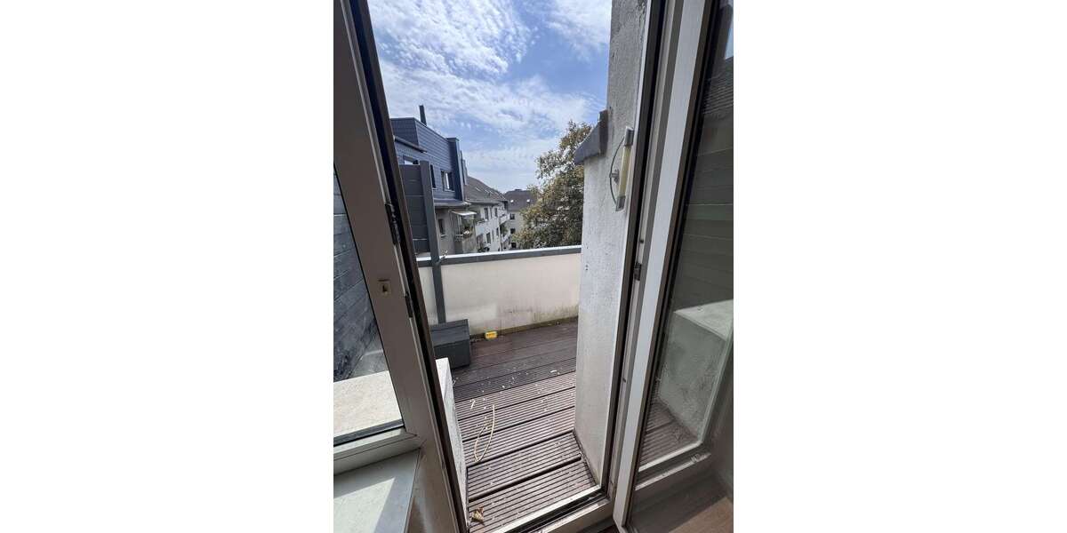 Etagenwohnung Bochum Wiemelhausen - 2 Zimmer, 63 m&sup2;, 830&euro; | Angebot:27150950