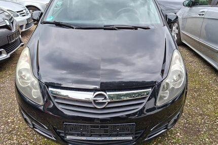 Opel Corsa 159.000 km 2.699 &euro; Oberhausen 46149
