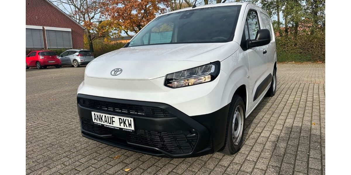 Toyota Proace (Verso) 7.566 km 14.999 &euro; Dülmen 48249