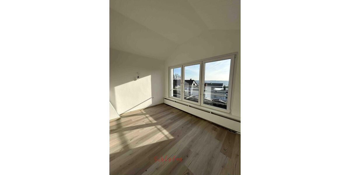 Dachgeschoßwohnung Bochum Bochum-Südwest - 4 Zimmer, 102 m&sup2;, 1.020&euro; | Angebot:24742539