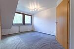 Dachgeschoßwohnung Oberhausen Biefang - 4 Zimmer, 96 m&sup2;, 239.000&euro; | Angebot:26940519