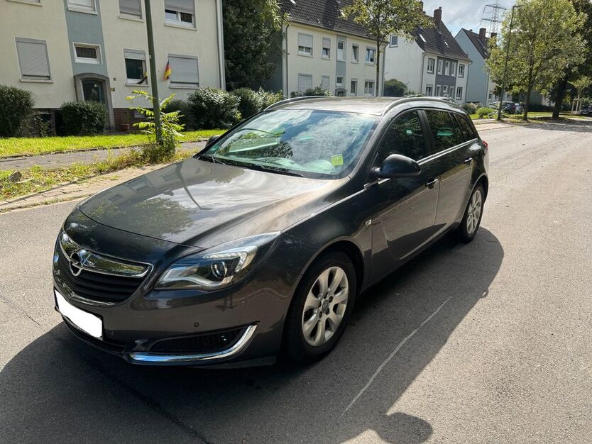 Opel Insignia 188.000 km 5.450 € Essen 45329