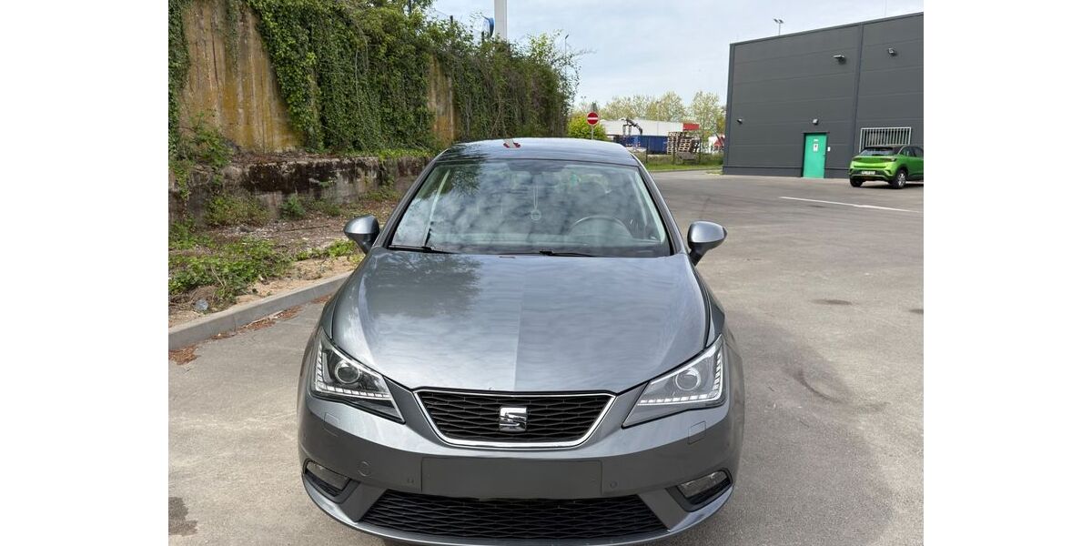 Seat Ibiza 89.000 km 9.400 &euro; Essen 45359