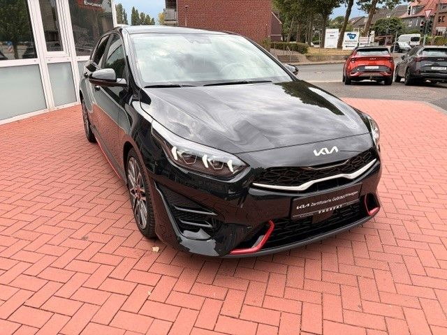 Kia ceed / Ceed 54.927 km 26.490 &euro; Datteln 45711