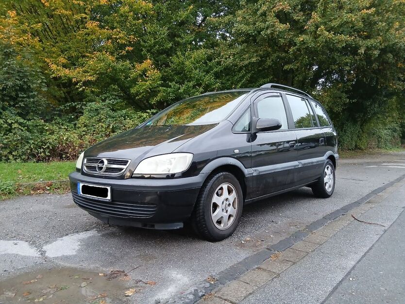 Opel Zafira 253.782 km 2.600 € Essen 45239