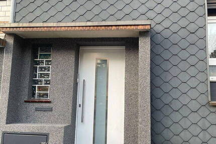 Modernisiertes Reihenmittelhaus mit Balkon und hochwertigen Ausstattungen 4 zimmer