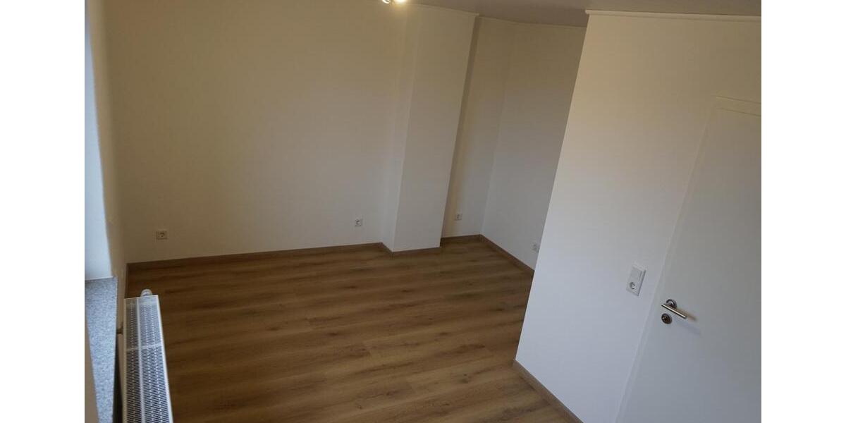 Etagenwohnung Hattingen Blankenstein - 4 Zimmer, 110 m&sup2;, 1.400&euro; | Angebot:26399868