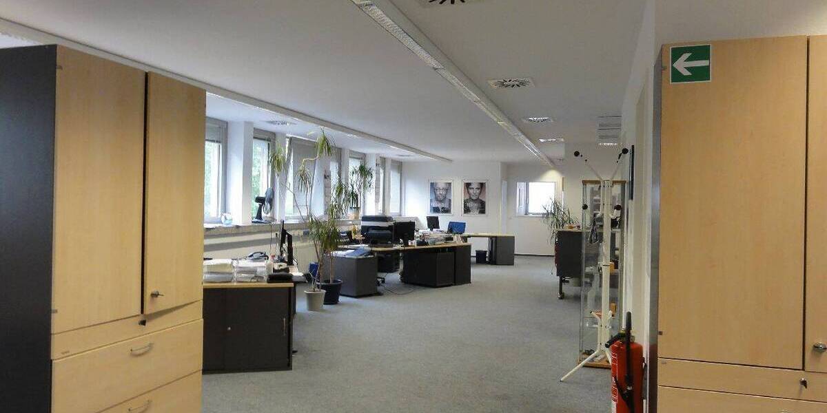 Gewerbeobjekt Dortmund Mitte - 9 Zimmer, 277 m&sup2;, 2.770&euro; | Angebot:26902524