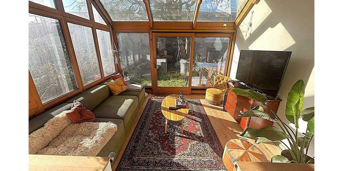 Etagenwohnung Bochum Innenstadt - 3 Zimmer, 76 m&sup2;, 249.000&euro; | Angebot:25277860