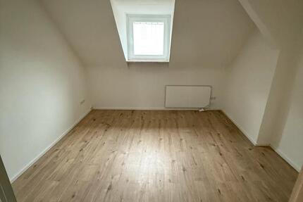 Wohnung Essen Stadtbezirk II - 3 Zimmer, 82 m&sup2;, 950&euro; | Angebot:25404218