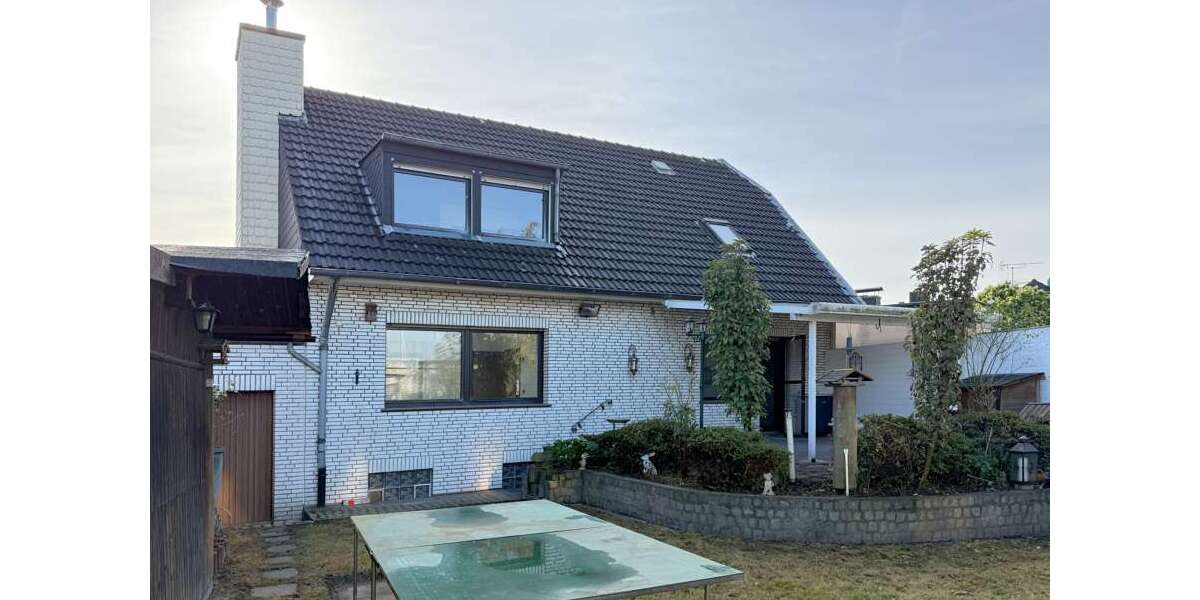 Haus zum Kaufen in Recklinghausen 199.500 € 198.2 m² 6 zimmer