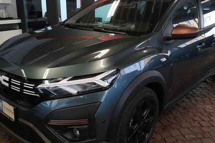 Dacia Jogger 5.898 km 19.350 € Gelsenkirchen 45888