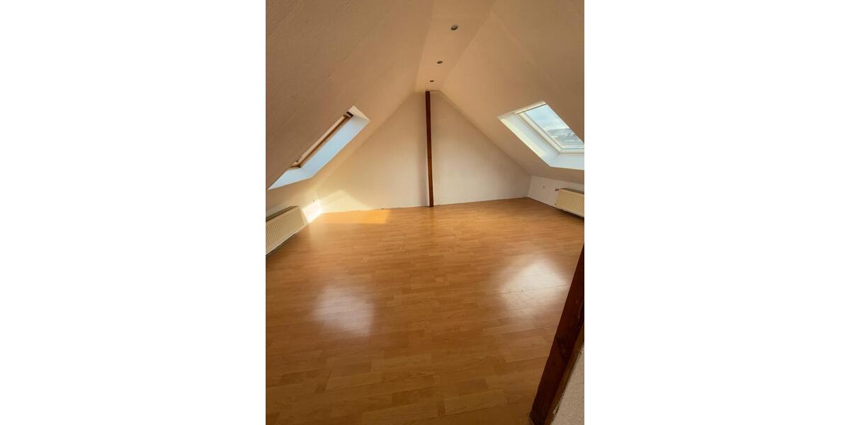 Dachgeschoßwohnung Bochum Bochum-Nord - 2 Zimmer, 45 m&sup2;, 380&euro; | Angebot:26051021