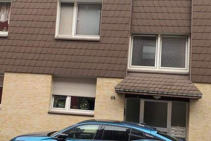 Attraktive 2-Zimmer-Wohnung frisch renoviert und bezugsbereit - Duschbad Böden Laminat Wände Einbauküche etc.TOPPP 2 zimmer