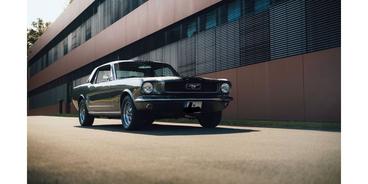 Ford Mustang 123.000 km 33.000 &euro; Essen 45327