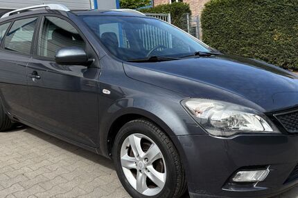 Kia ceed Sportswagon 198.000 km 2.990 &euro; Oer-Erkenschwick 45739
