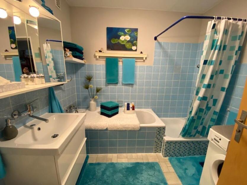 Gepflegte Eigentumswohnung mit Balkon und Einbauküche zimmer