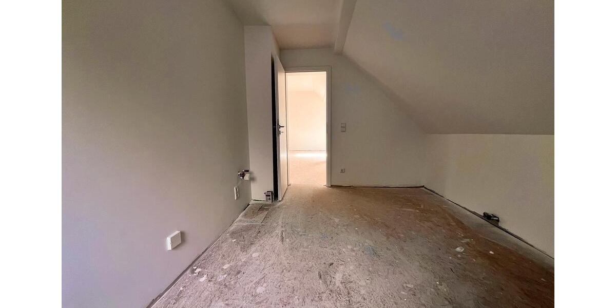 Dachgeschoßwohnung Gladbeck Brauck - 1.5 Zimmer, 50 m&sup2;, 460&euro; | Angebot:25149994