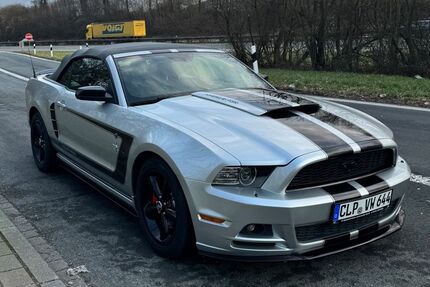 Ford Mustang 75.000 km 21.999 &euro; Dorsten 46284
