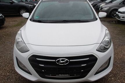 Hyundai i30 212.000 km 5.399 &euro; Oberhausen 46149