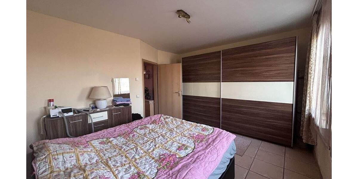 Reihenmittelhaus Oberhausen Altstadt-Mitte - 5 Zimmer, 112 m&sup2;, 399.900&euro; | Angebot:24596119