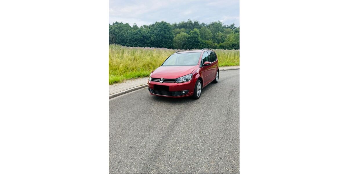 VW Touran 121.000 km 8.500 &euro; Recklinghausen 45665