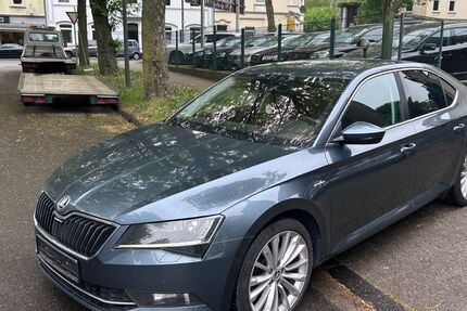 Skoda Superb 226.000 km 12.500 &euro; Gelsenkirchen 45889