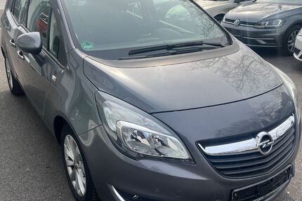 Opel Meriva 64.000 km 8.499 &euro; Recklinghausen 45663