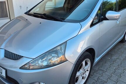 Mitsubishi Grandis 144.000 km 4.490 &euro; Sprockhövel 45549