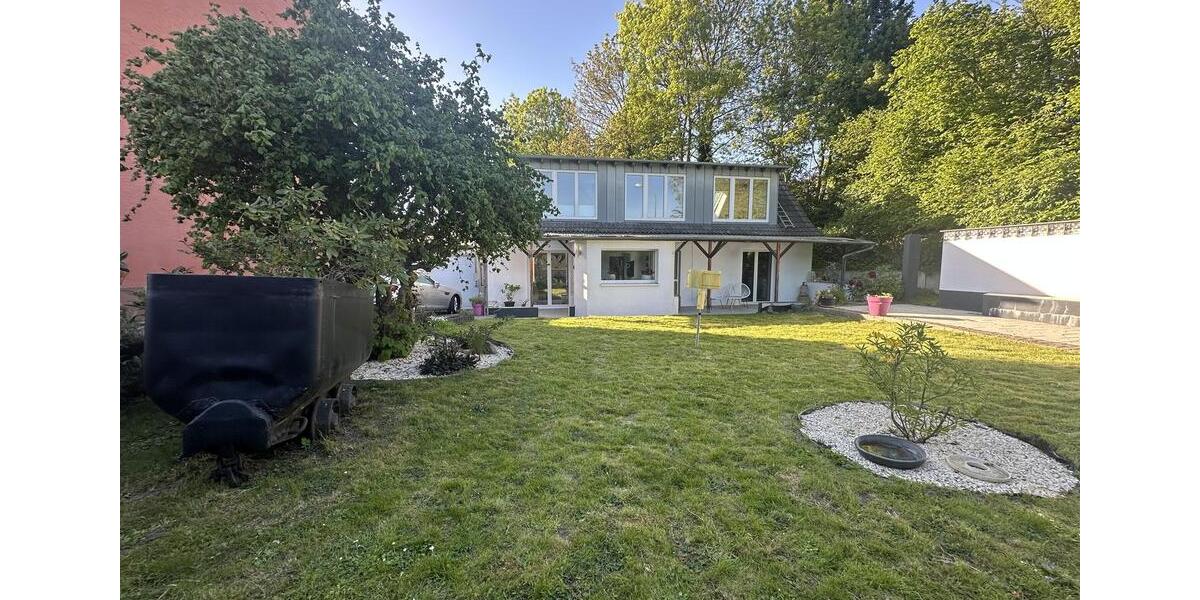 Einfamilienhaus Essen Stadtbezirk VII - 3 Zimmer, 80 m&sup2;, 1.000&euro; | Angebot:26407988