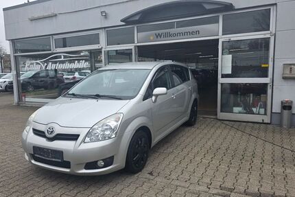 Toyota Corolla Verso 150.000 km 4.490 &euro; Gladbeck 45966