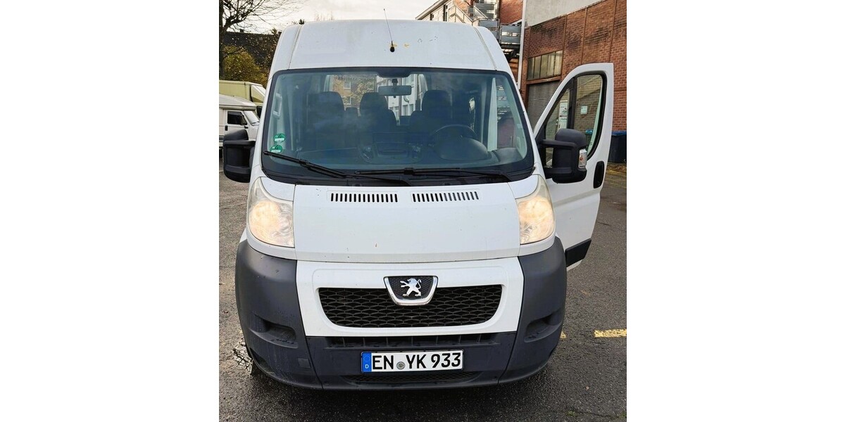 Peugeot Boxer Bus 202.000 km 8.200 &euro; Witten 58452